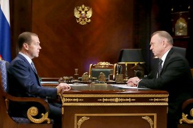 Дмитрий Медведев провел встречу с Президентом ТПП РФ Сергеем Катыриным