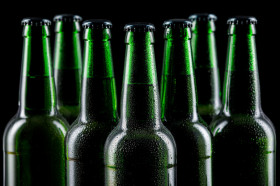 Госпошлину за лицензию на алкоголь предлагается взимать ежемесячно
