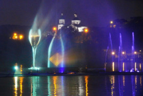  Открытие шоу-фонтанов в Абрау-Дюрсо на майские праздники